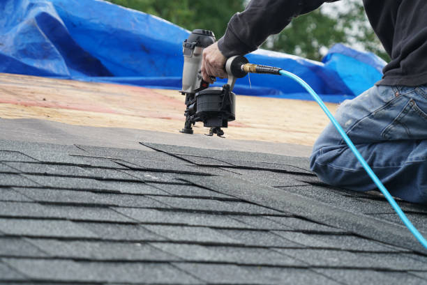 Best Roof Gutter Cleaning  in Redgranite, WI